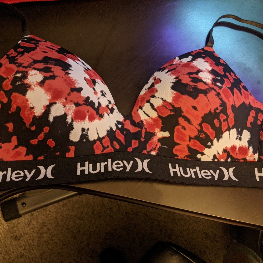 Hurley 36B wireless bra